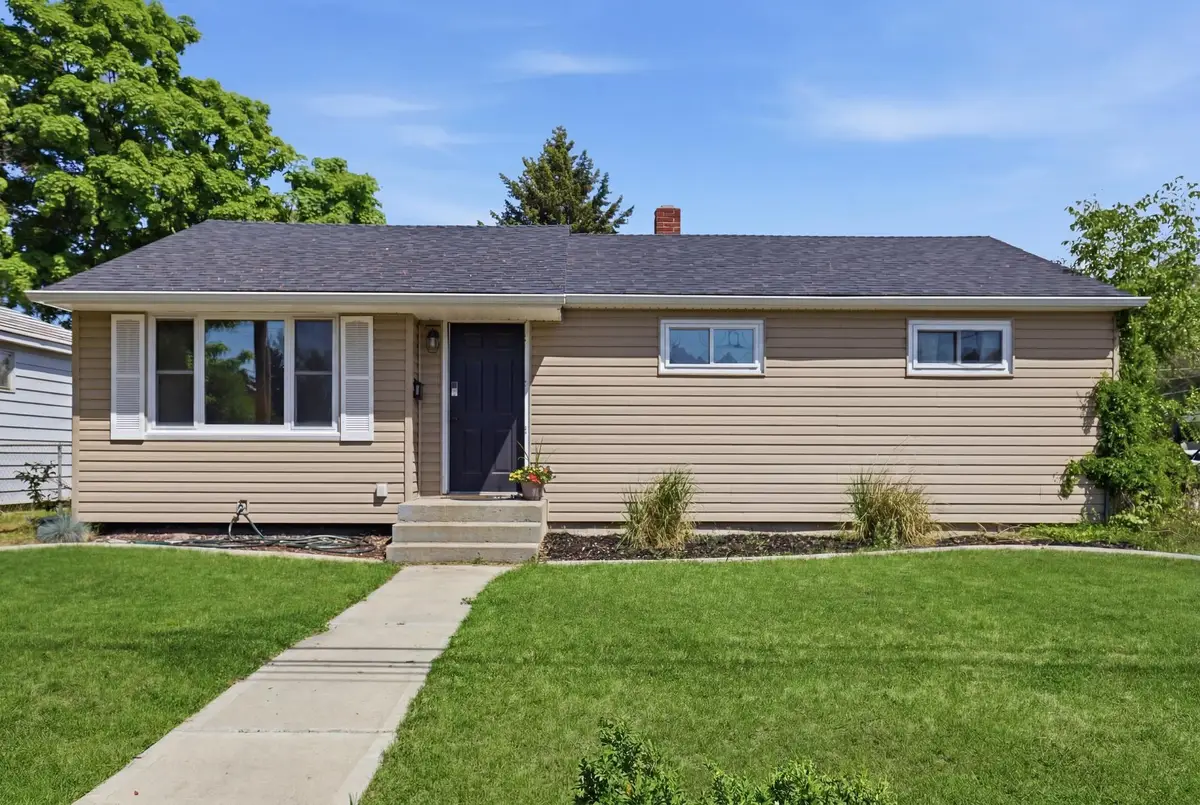 725 E Dalke Ave, Spokane, WA 99208 - #1