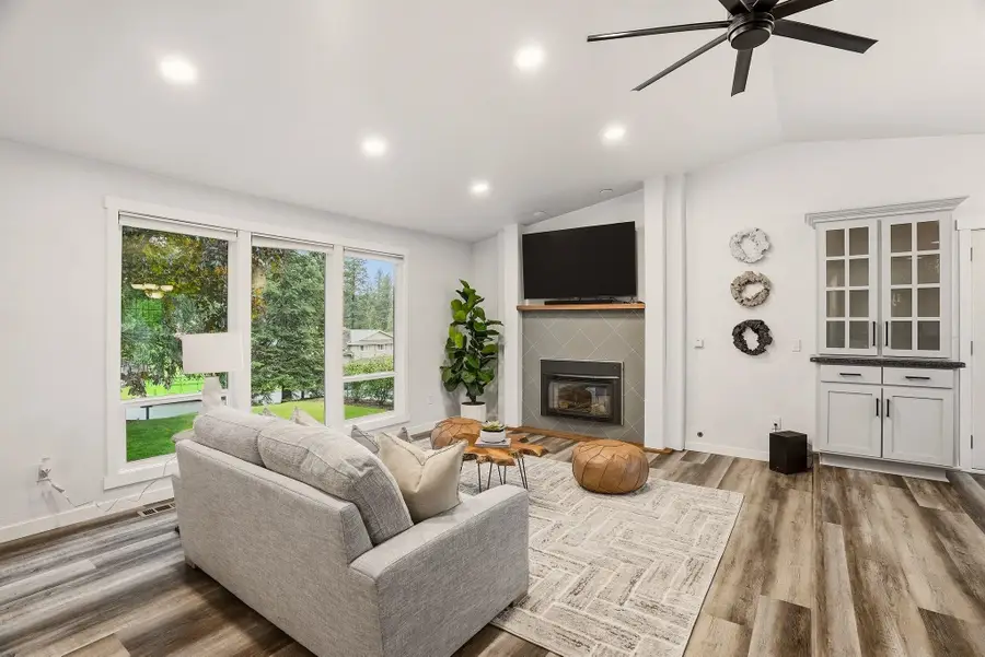 4323 S Felts Ct, Spokane Valley, WA 99206 - #2