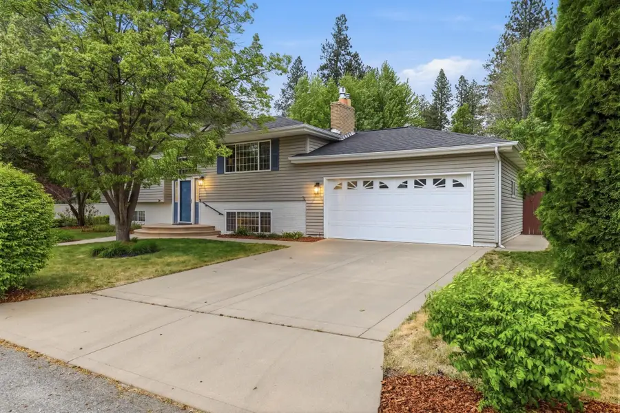 11905 E 22nd Ave, Spokane Valley, WA 99206 - #3