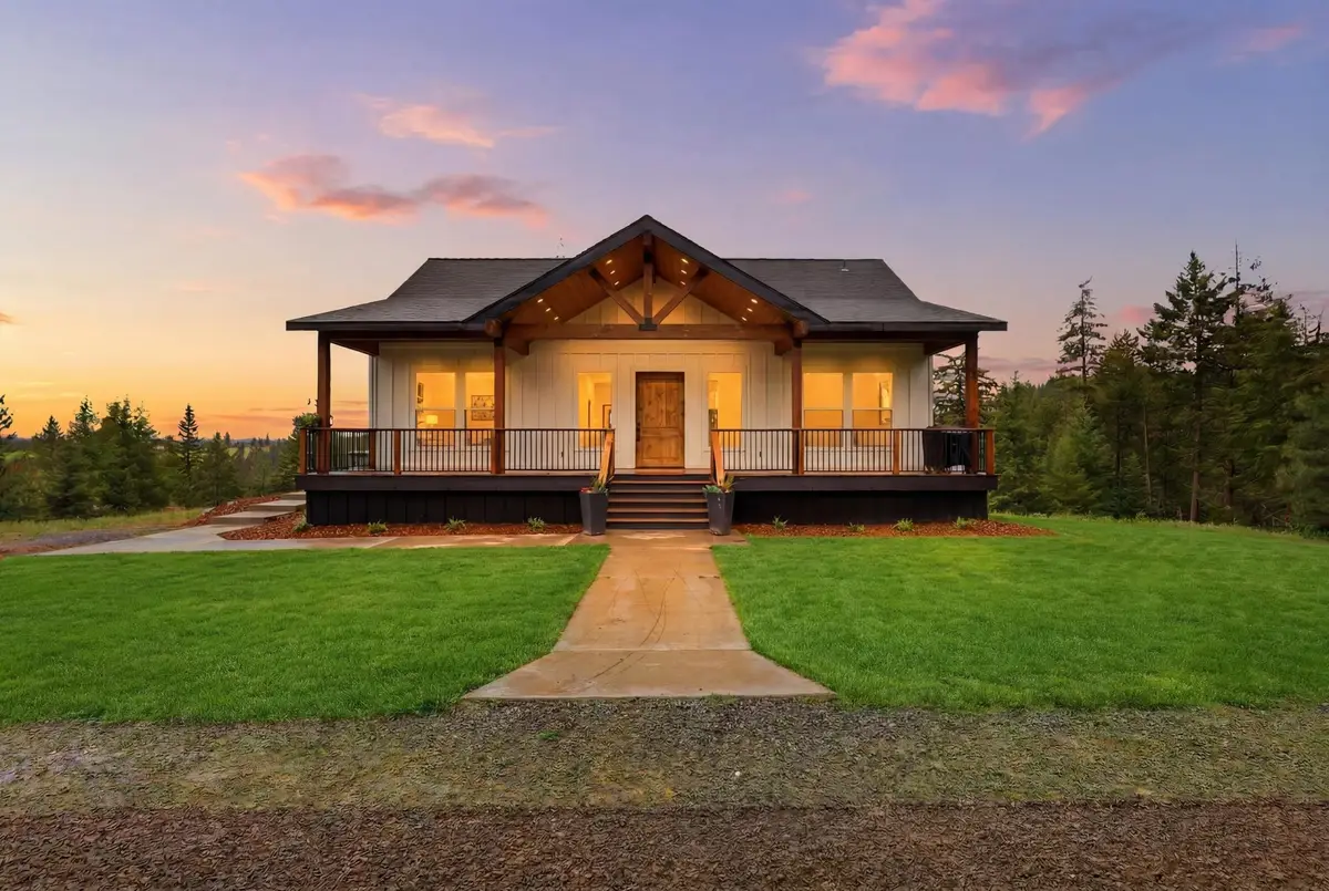 11532 E Antler Rd, Chattaroy, WA 99003 - #1