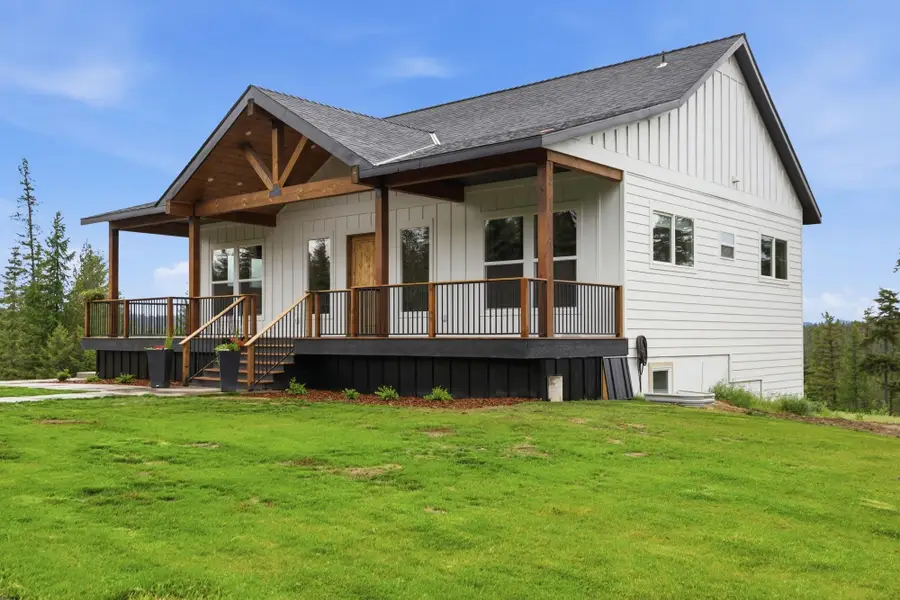 11532 E Antler Rd, Chattaroy, WA 99003 - #3