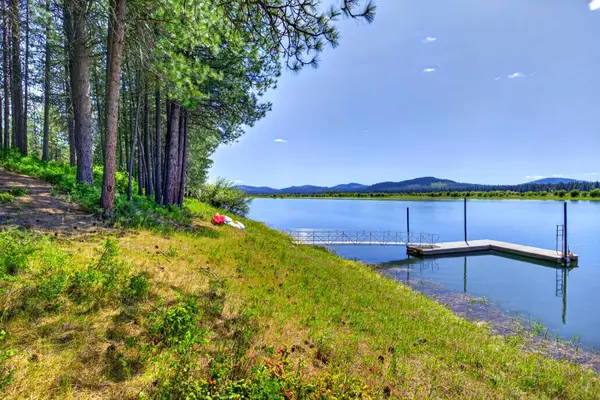 272 Robin Rd, Usk, WA 99180