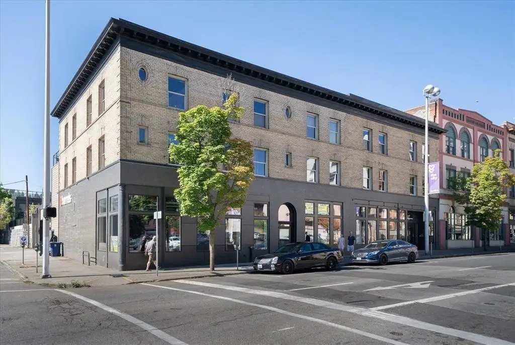 401 W 1st Ave #Unit  3, Spokane, WA 99201 - #1