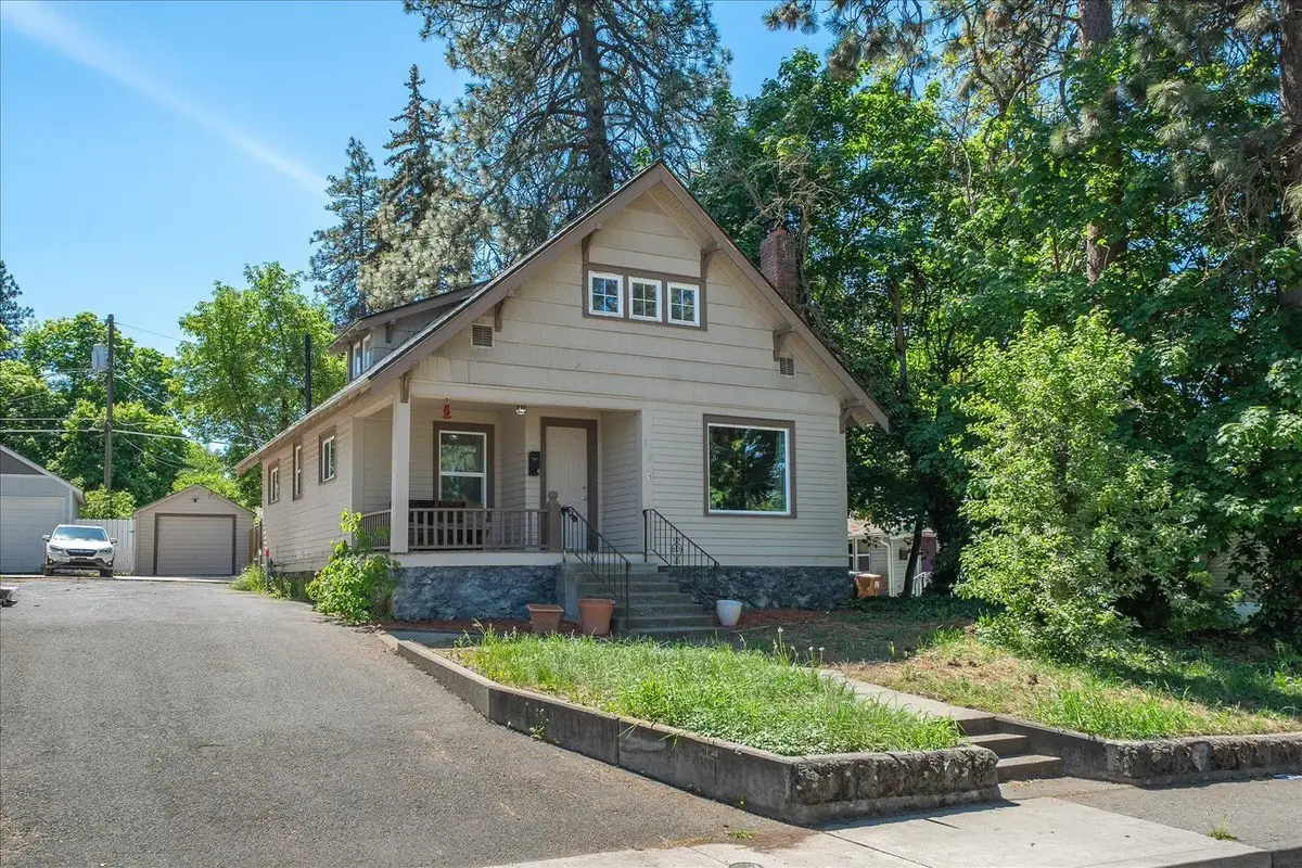 318 E 29th Ave, Spokane, WA 99203 - #1