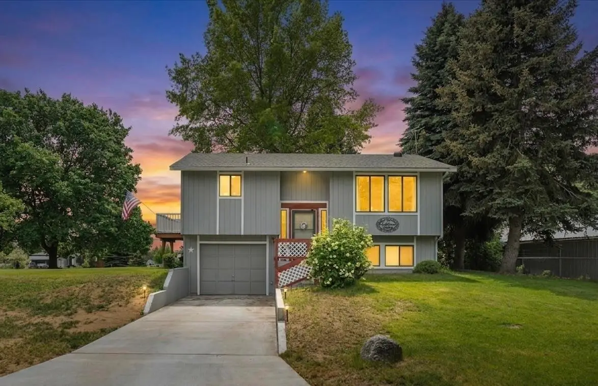 1514 E 4th St, Deer Park, WA 99006 - #1