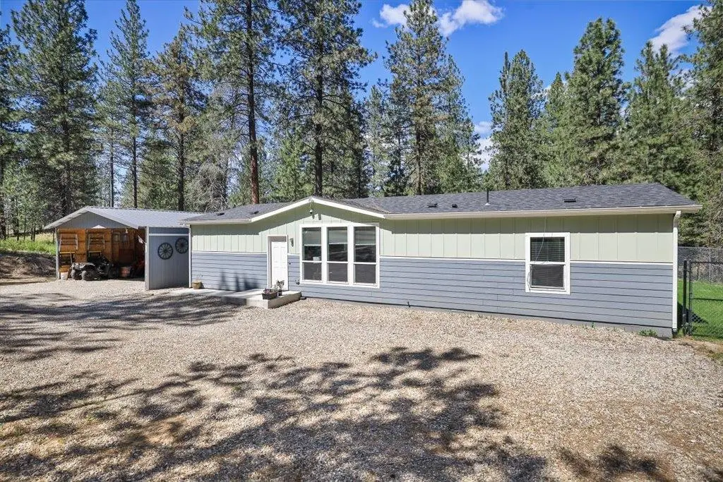 1259 E Deer Park Milan Rd, Deer Park, WA 99006 - #1