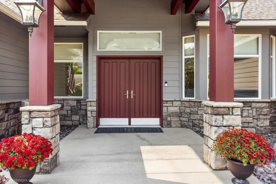 1305 N King James Ln, Liberty Lake, WA 99019 - #3