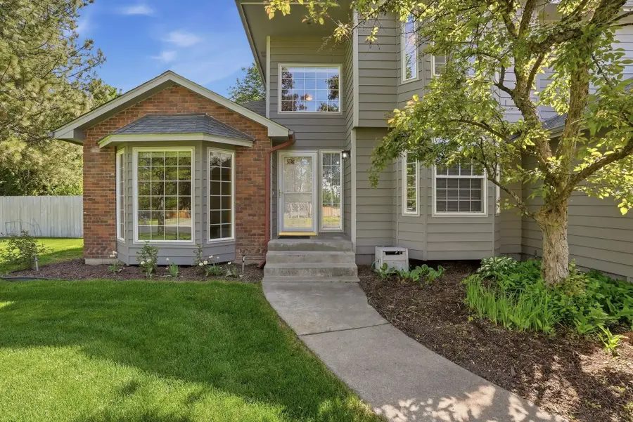 15604 N Sycamore St, Mead, WA 99021 - #2
