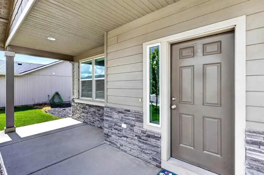3290 Harvest Bluff Dr, Cheney, WA 99004 - #2