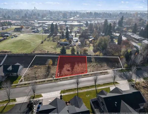 11414 E Coyote Rock Dr, Spokane Valley, WA 99206