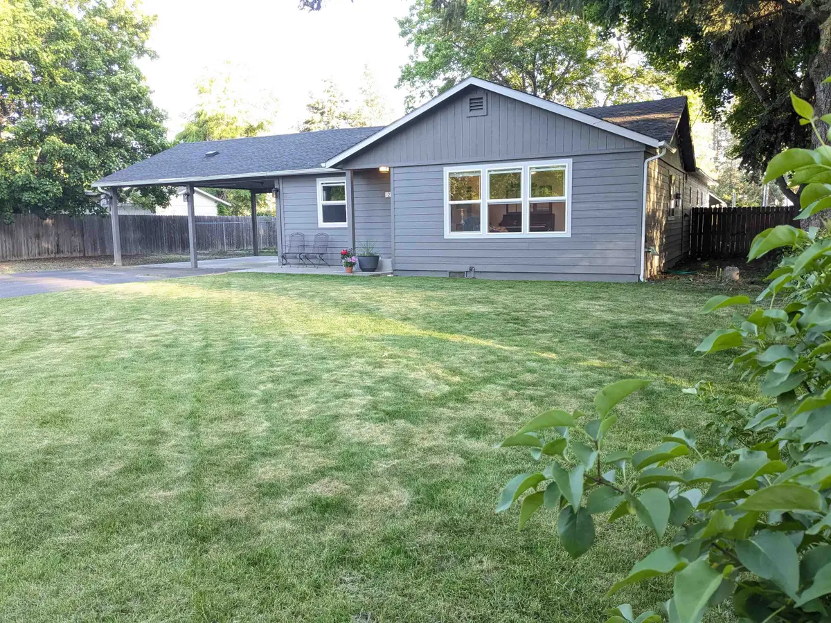 214 E C St, Deer Park, WA 99006 - #1