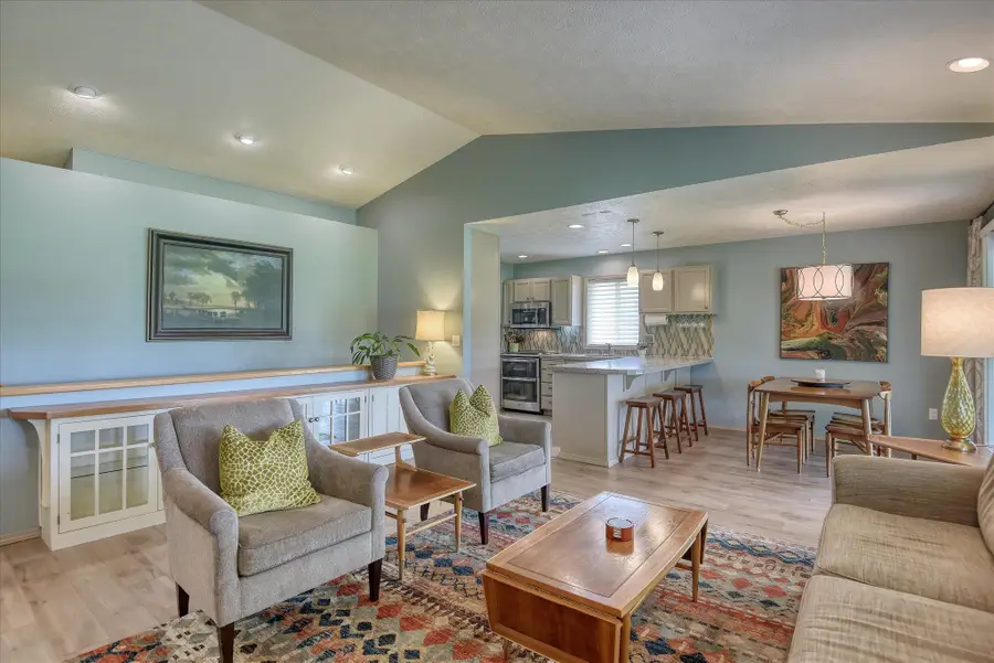 311 S Calvin Ln, Spokane Valley, WA 99216 - #2