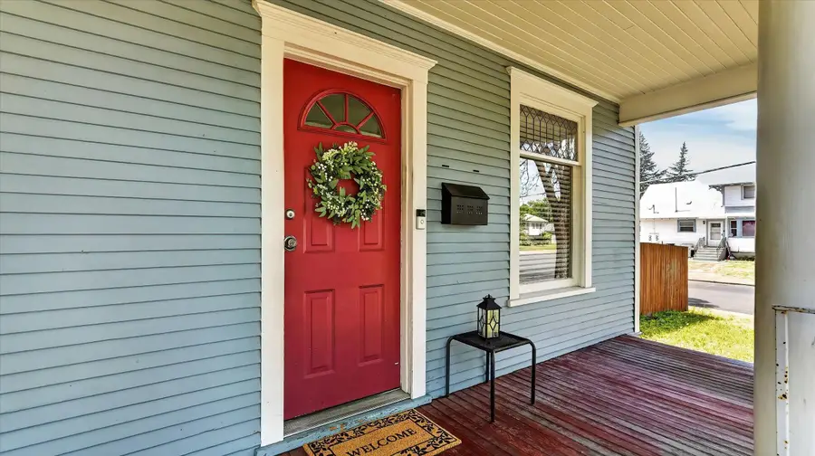 1127 W Fairview Ave, Spokane, WA 99205 - #2