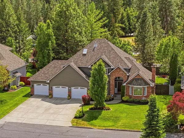 325 W Charlton Ave, Spokane, WA 99208