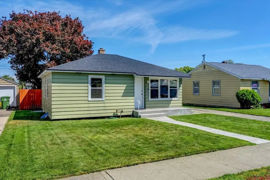 2117 E Rowan Ave, Spokane, WA 99207 - #2