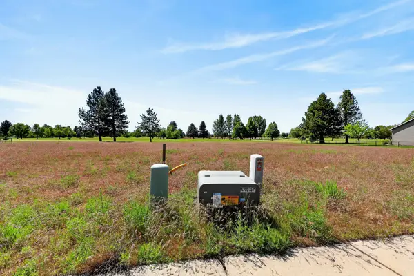 1430 E 12th St, Deer Park, WA 99006