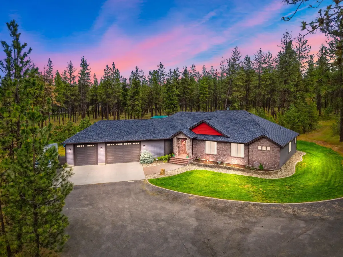 11311 S Gardner Rd, Cheney, WA 99004 - #1