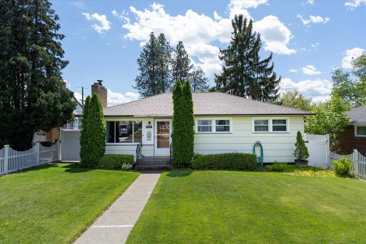 1411 W Glass Ave, Spokane, WA 99205 - #1