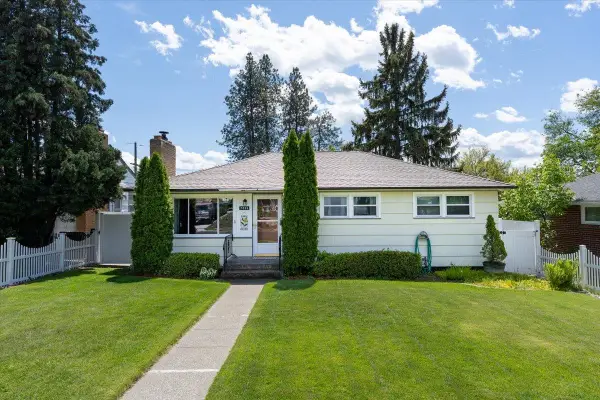 1411 W Glass Ave, Spokane, WA 99205