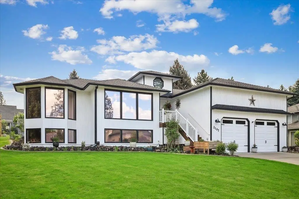 2107 S Scenic Blvd, Spokane, WA 99224 - #1