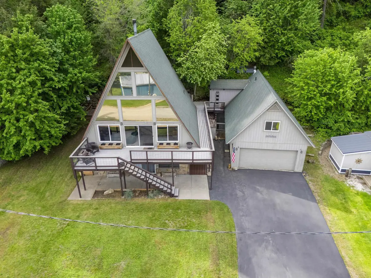 3803 Rainbow Dr, Loon Lake, WA 99148 - #1