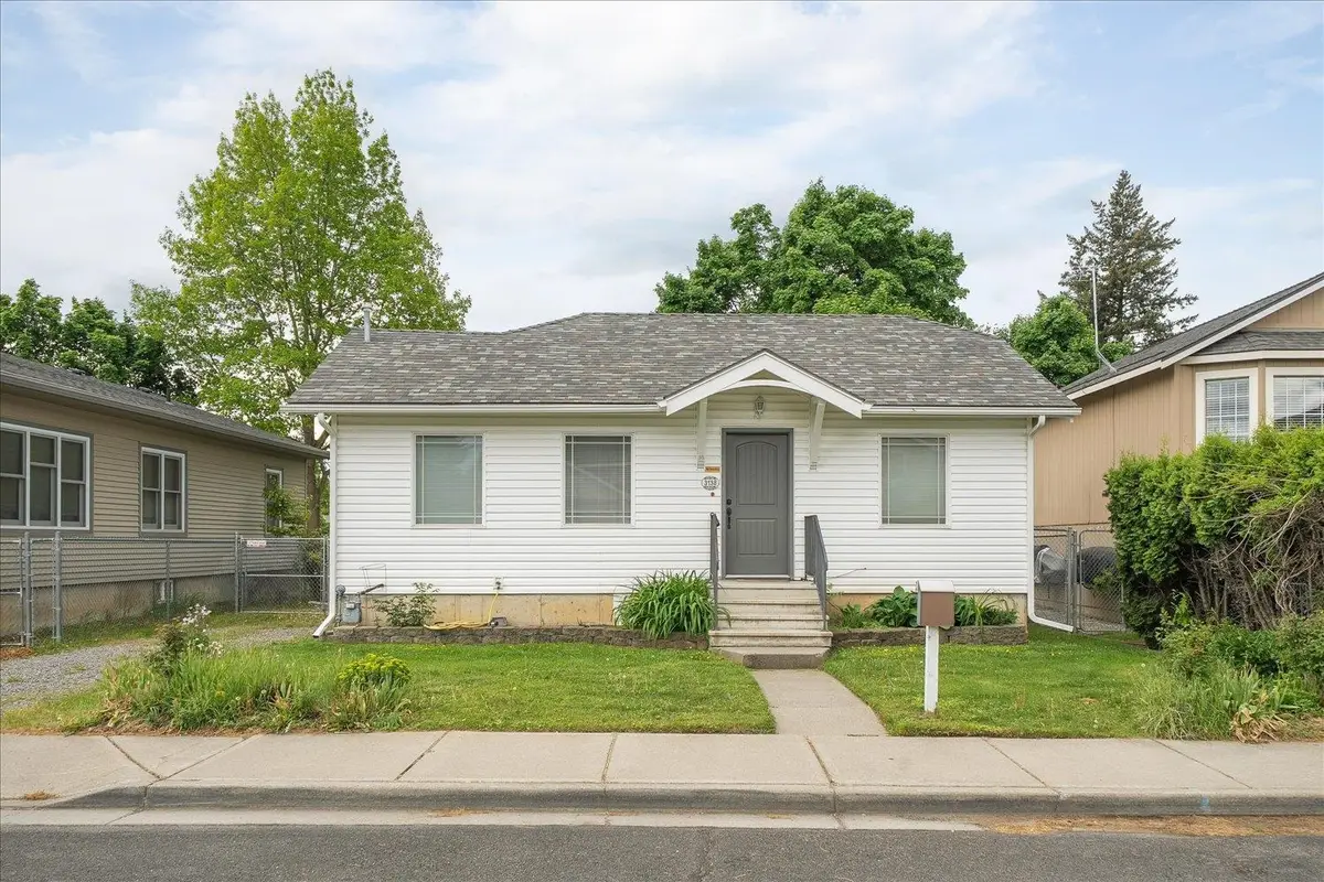 3138 E 33rd Ave, Spokane, WA 99203 - #1