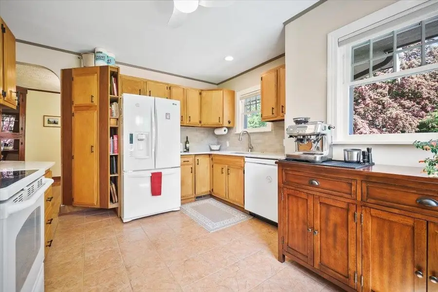 39 W 26th Ave, Spokane, WA 99203 - #3