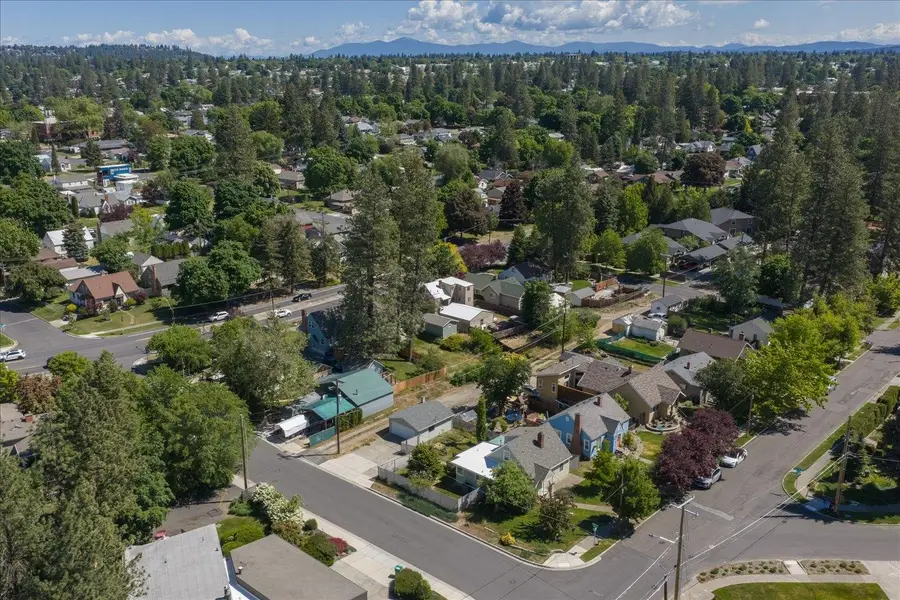 3528 W Glass Ave, Spokane, WA 99205 - #2