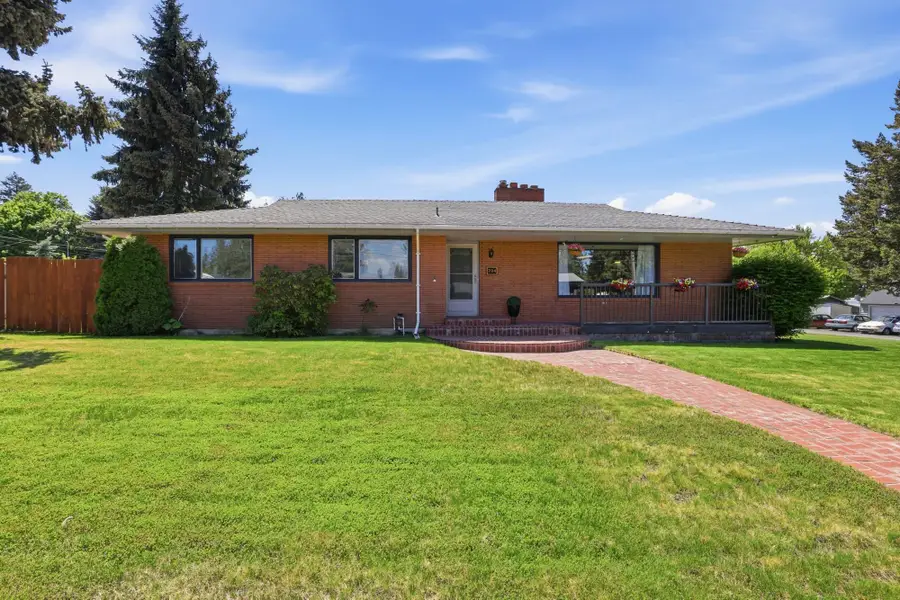 704 E Crawford Ave, Deer Park, WA 99006 - #3