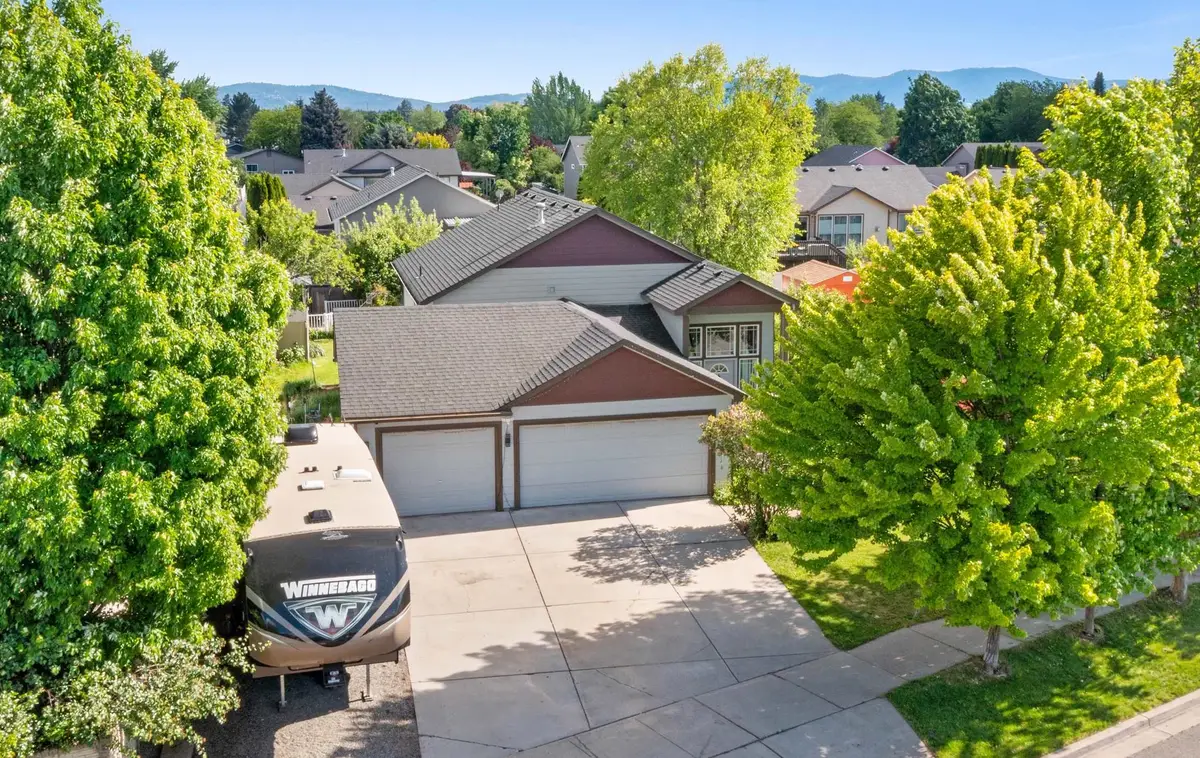 14716 E Crown Ave, Spokane Valley, WA 99216 - #1