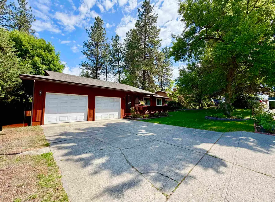 407 E Shiloh Hills Dr, Spokane, WA 99208 - #2