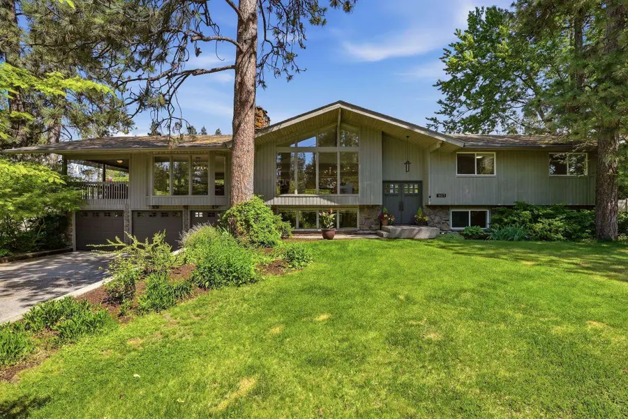 1603 E South Ridge Dr, Spokane, WA 99223 - #2