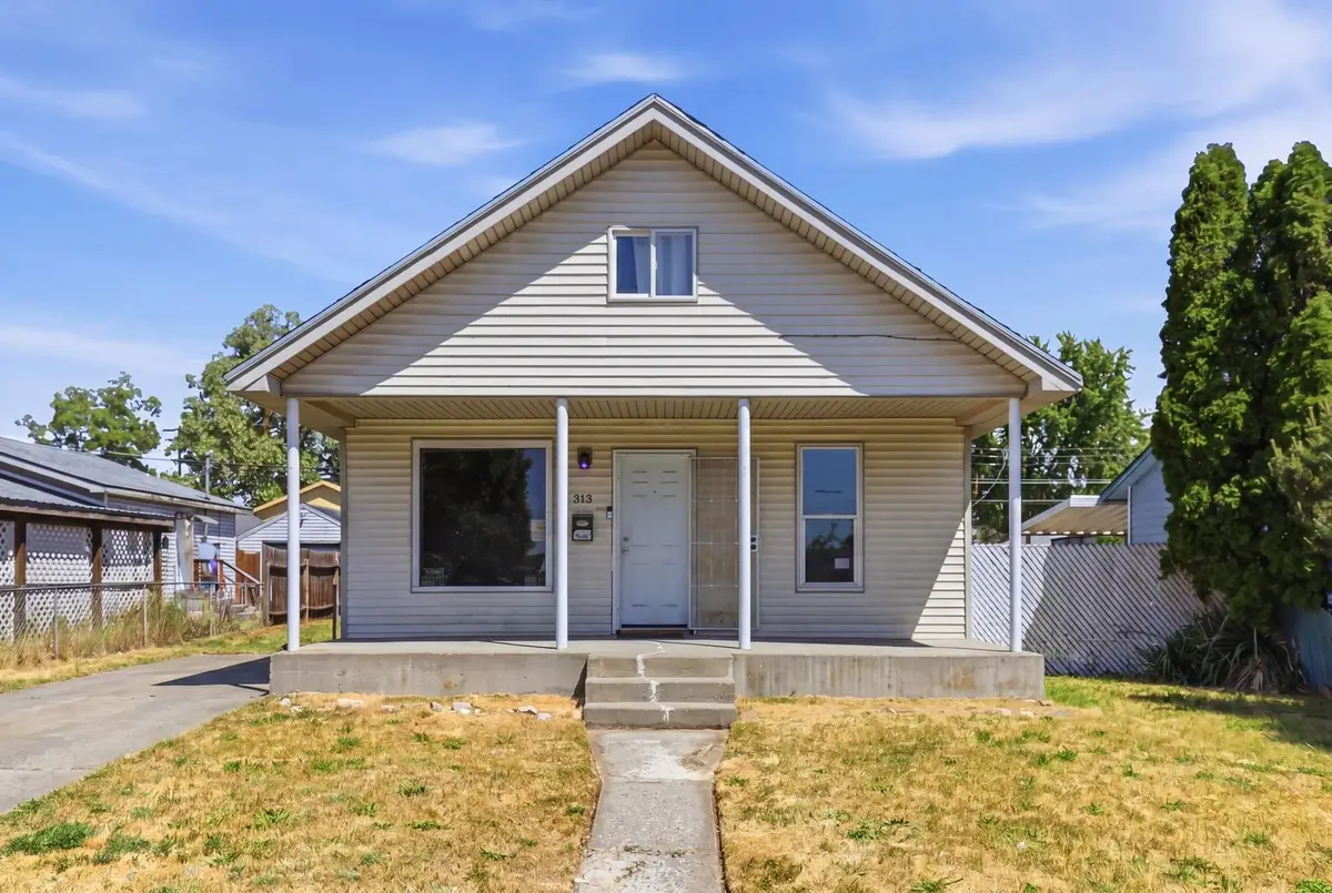 313 E E Queen Ave, Spokane, WA 99207 - #1