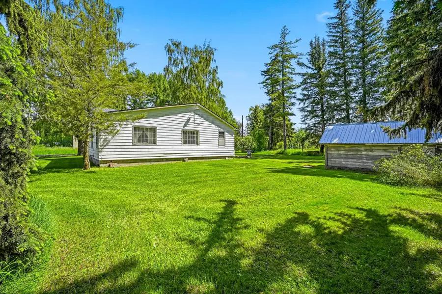 306 W Lincoln St, Farmington, WA 99128 - #2