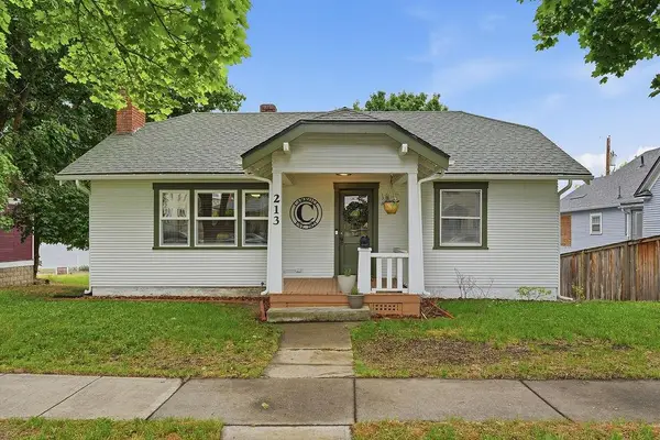 213 6th St, Cheney, WA 99004