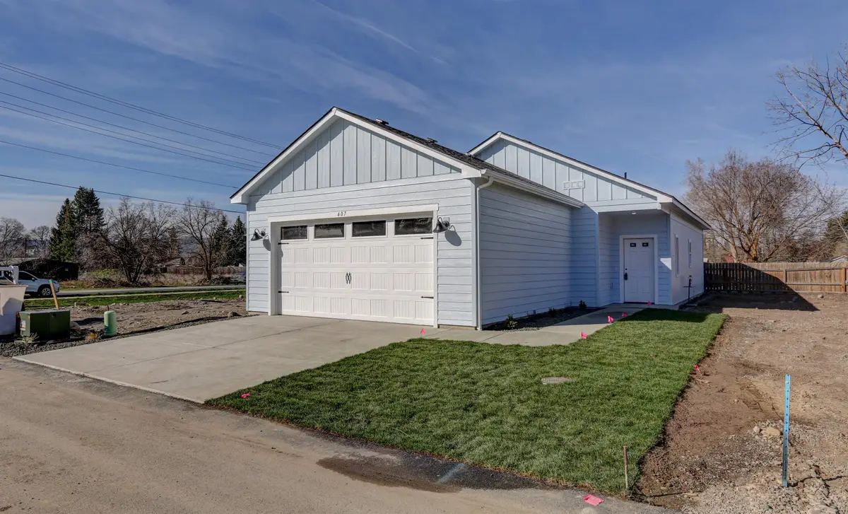 404 N Martini Ln, Spokane Valley, WA 99216 - #1