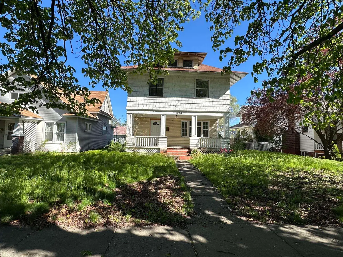 1124 W Mansfield Ave, Spokane, WA 99205 - #1
