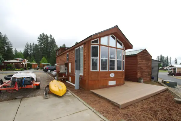 272 N Tall Pine Loop, Usk, WA 99180