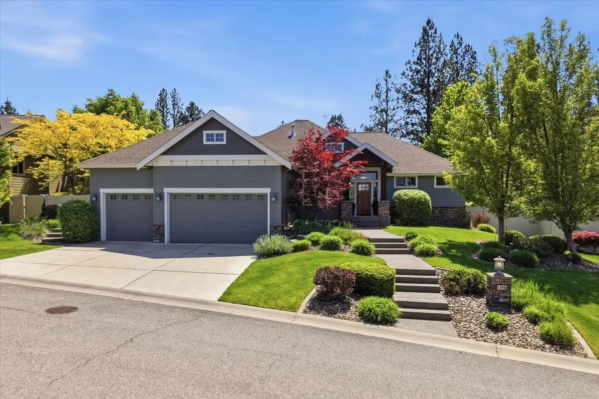 11208 E Sandstone Ln, Spokane Valley, WA 99206 - #1