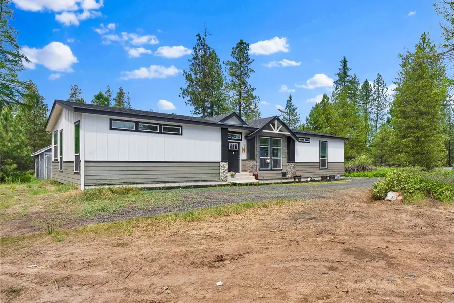 28995 N Hardesty Rd, Chattaroy, WA 99003 - #2