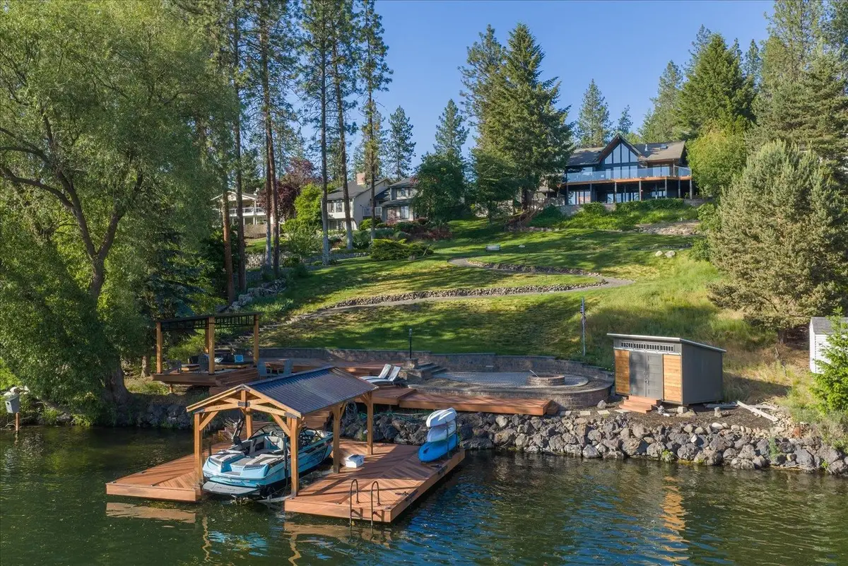 12911 W Shore Rd, Nine Mile Falls, WA 99026 - #1