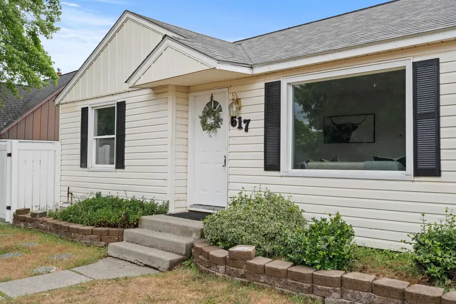 617 E Garland Ave, Spokane, WA 99207 - #3