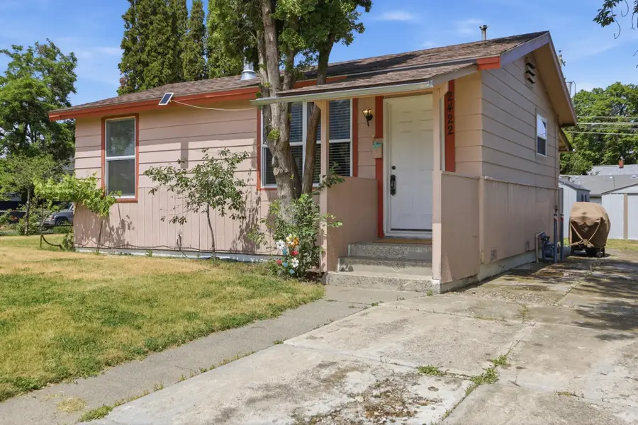 2422 W Sinto Ave, Spokane, WA 99201 - #3