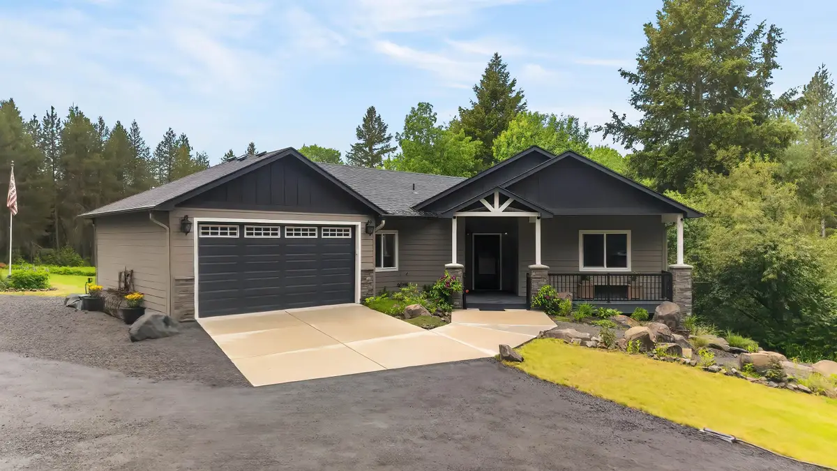 515 W Chattaroy Rd, Colbert, WA 99005 - #1