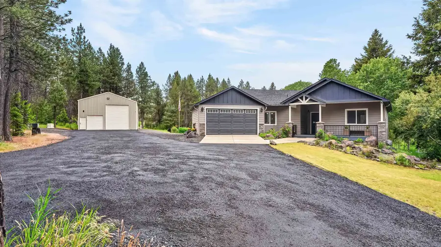 515 W Chattaroy Rd, Colbert, WA 99005 - #2