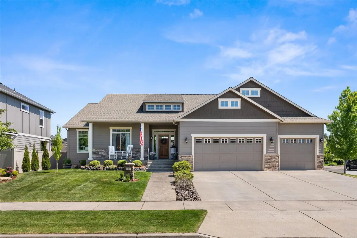 2019 S Sundance Dr, Spokane Valley, WA 99016 - #1