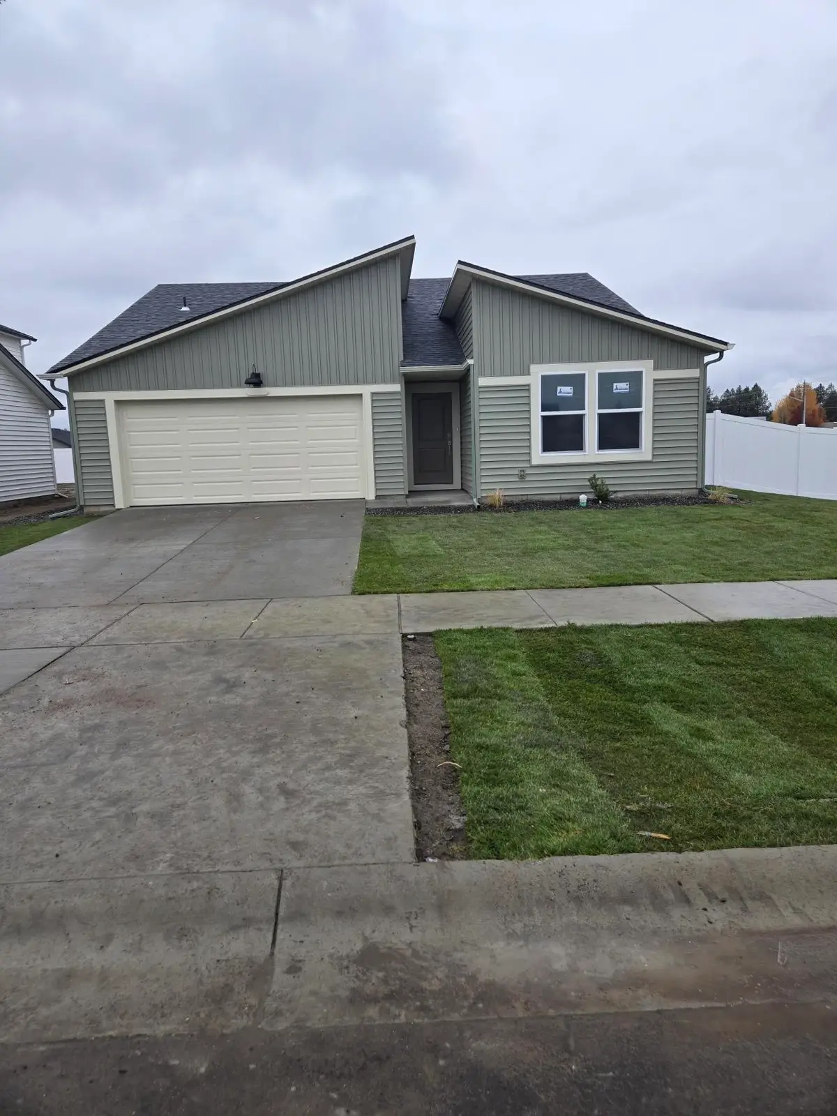 1567 E A St. St, Deer Park, WA 99006 - #1