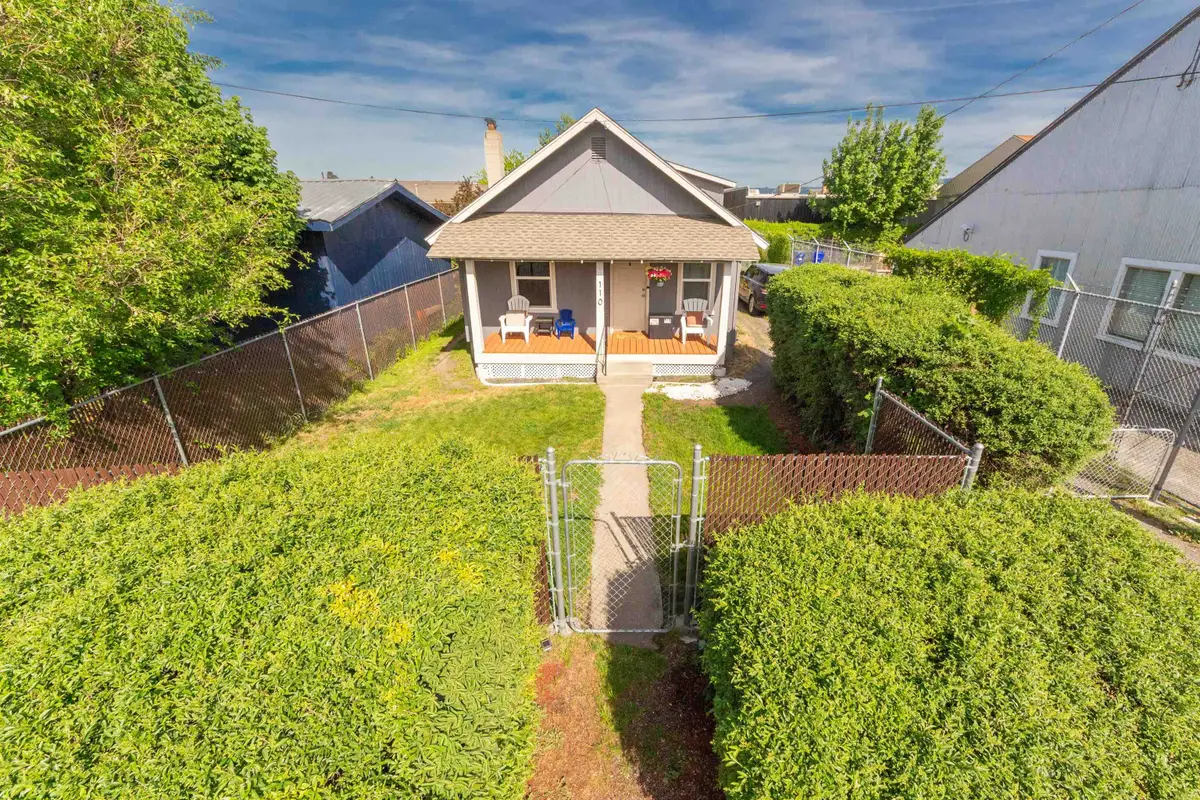 110 Hutchinson Rd, Spokane, WA 99212 - #1