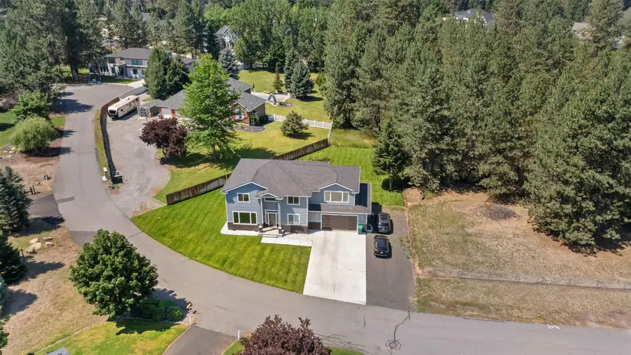 11625 N Alberta Ln, Spokane, WA 99218 - #3