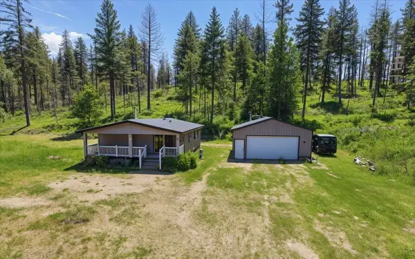 15212 E Eistrup Rd, Elk, WA 99009